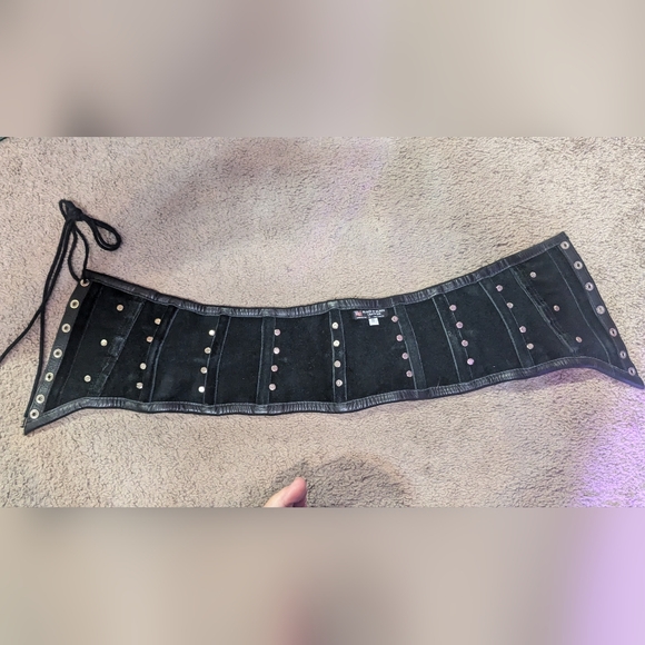 Vintage leather waist cincher - Picture 5 of 5